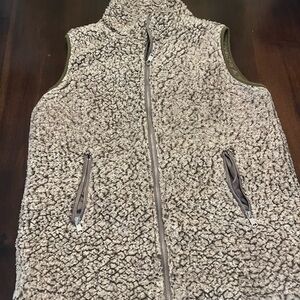 Women's Sherpa Fleece Vest
